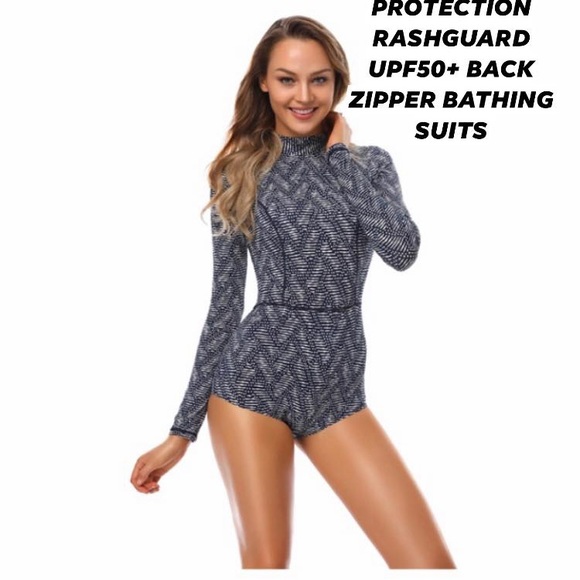 Women Rash Guard - Picture 2 of 5